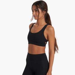 Vuoir Stride Womens Sport Bra - size M - Black